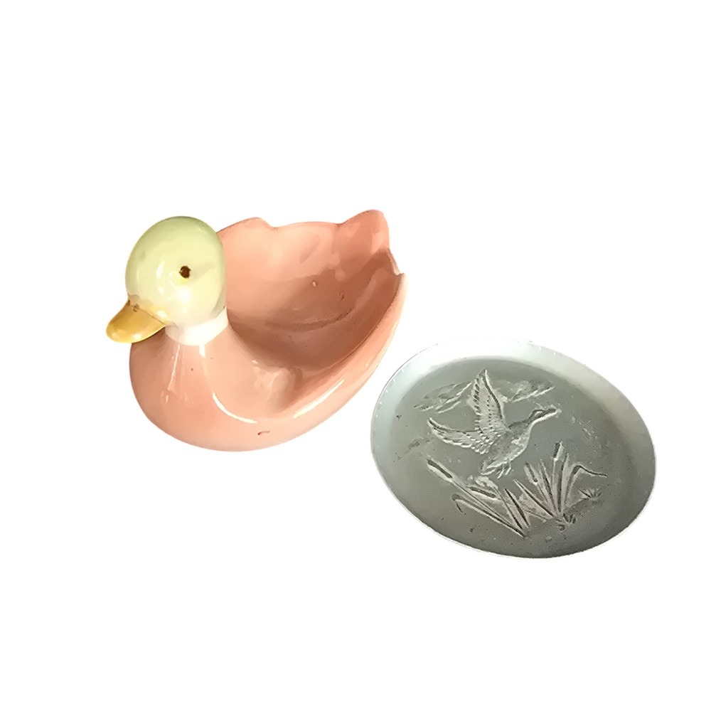 Vintage‎ Ceramic Duck Trinket Dish with Embossed Metal Lid Mallard Humidor Box